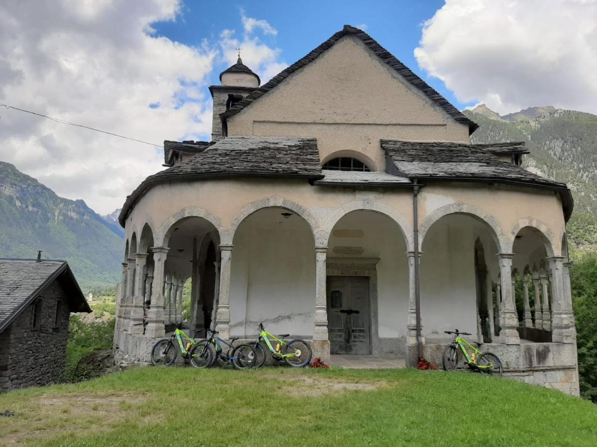Locanda Del Sasso Rooms Crodo Exteriör bild